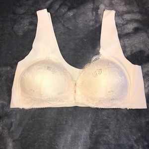Front Closure Bra Sz Medium